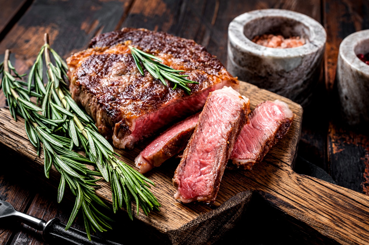 Read more about the article Enjoy The Juicy Delights Of Ribeye Steaks